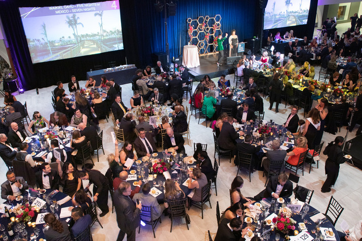 Gala tables